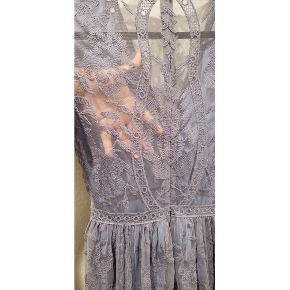 HONEY PUNCH Blue Lace Mesh Overlay Maxi Dress - Picture 9 of 9